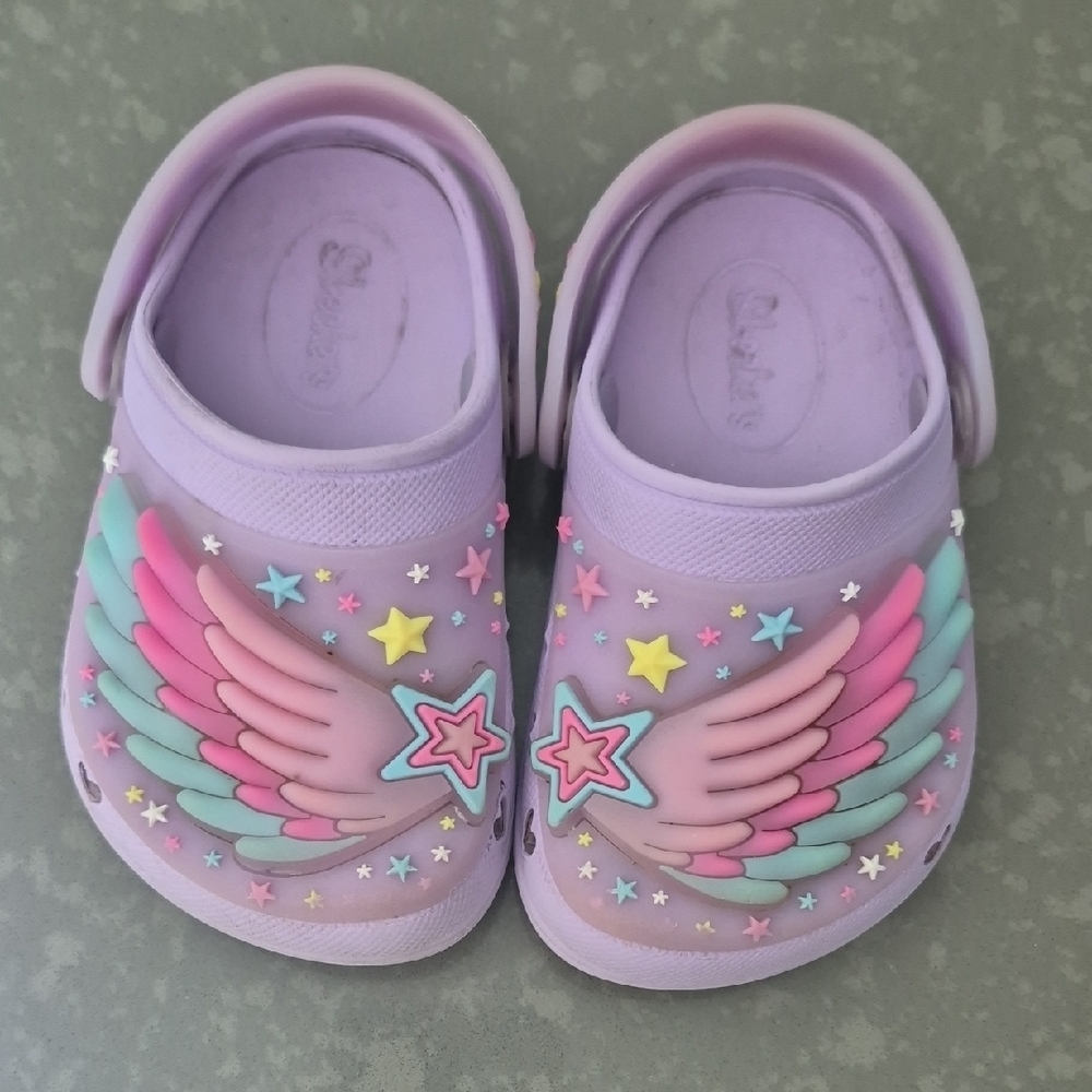Kids Purple Winged Clogs